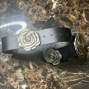 Chic Black Belt with Silver Floral Design